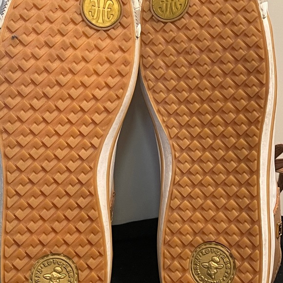 L.A.M.B. 9 WORN 2X white tan walking sneakers gwen - Picture 4 of 10